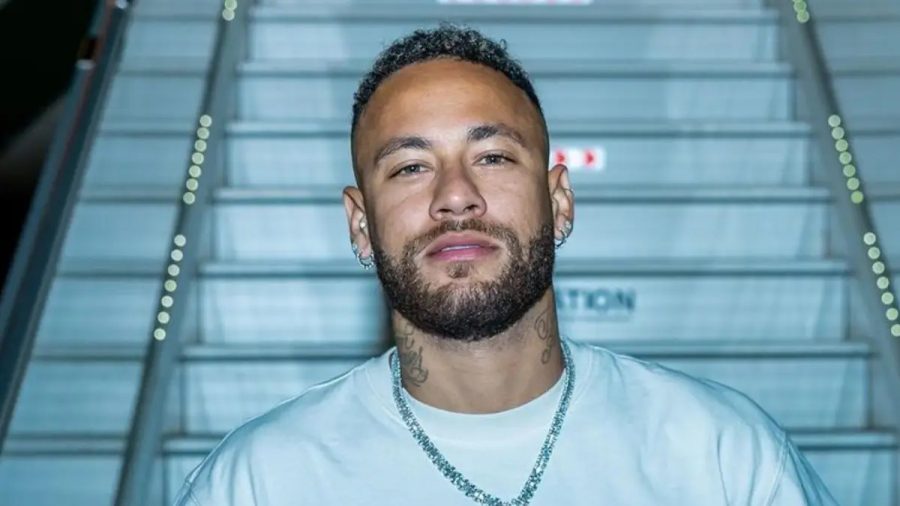 Colar de R$ 2 milhões presenteado a Neymar ajuda polícia a desmantelar esquema de ouro roubado
