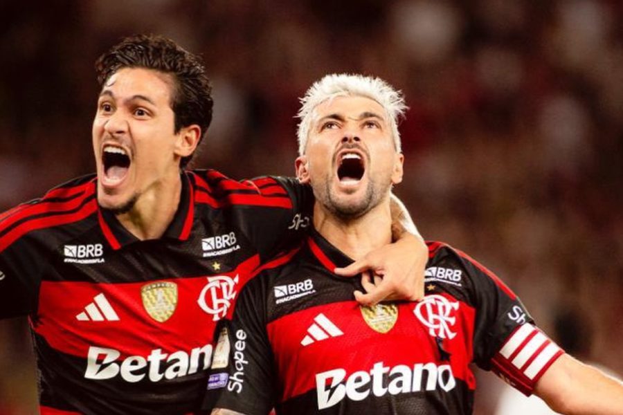 Flamengo busca parceria com CazéTV para transmissões internacionais