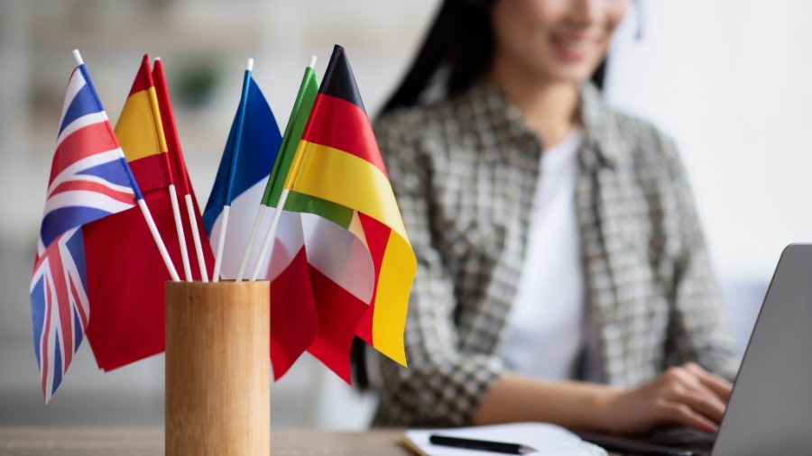 Aposentadoria para Brasileiros no Exterior: Como Contribuir para o INSS