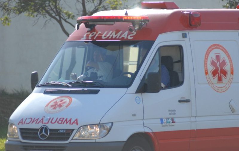 Idosa aguarda transferência para hospital após fratura em Ribeirão Preto